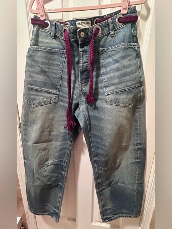 NWOT FREE PEOPLE We The Free Moxie Pull-On Barrel Jeans - Picture 3 of 4